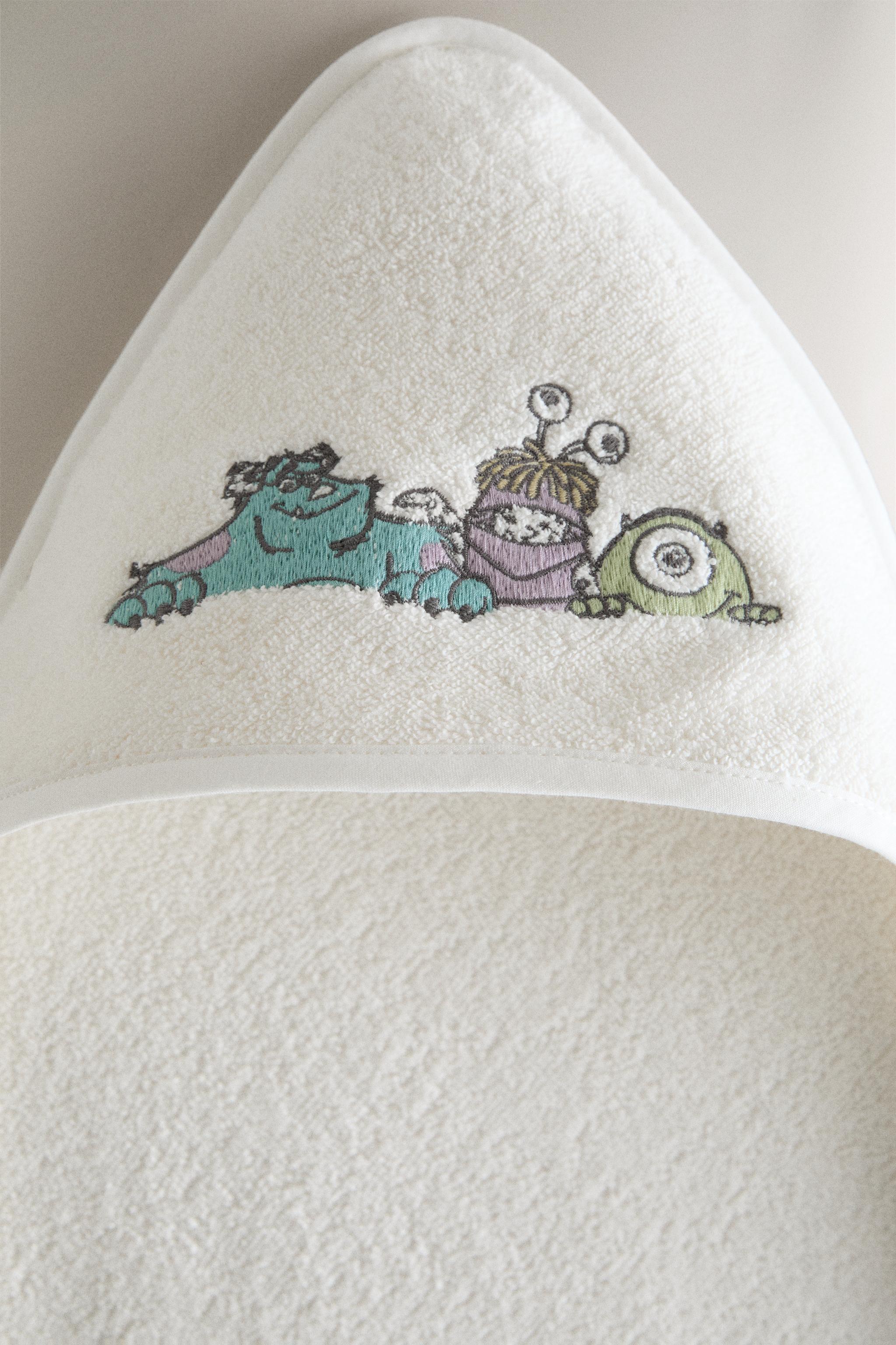 MONSTERS, INC. HOODED BABY TOWEL